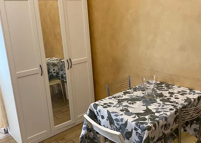 Ciclamini Monolocale Apartament Rzym